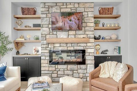 Condominium in Laconia NH 36 Vantage Point Drive #4 30.jpg