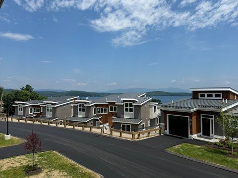 Condominium in Laconia NH 36 Vantage Point Drive #4 7.jpg