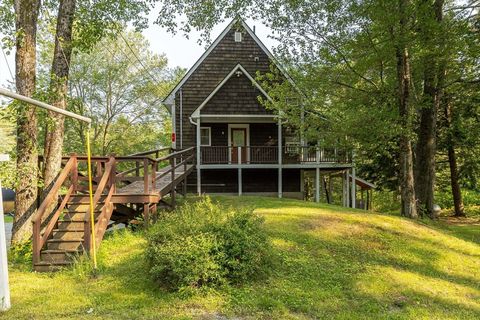 Single Family Residence in Hillsborough NH 5 Berry Patch Lane.jpg