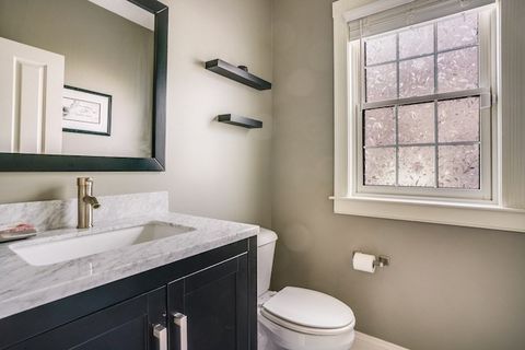 Single Family Residence in Merrimack NH 14 Monadnock Lane 14.jpg