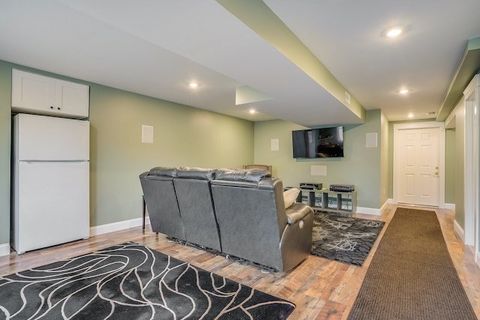 Single Family Residence in Merrimack NH 14 Monadnock Lane 30.jpg