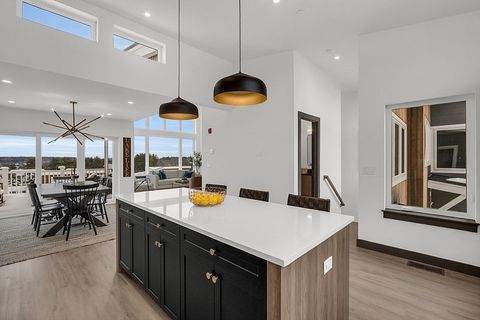 Condominium in Laconia NH 36 Vantage Point Drive #1 27.jpg