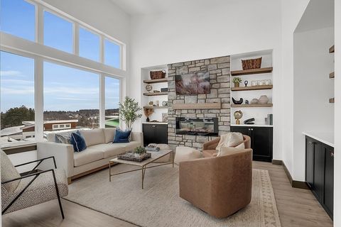 Condominium in Laconia NH 36 Vantage Point Drive #1 30.jpg