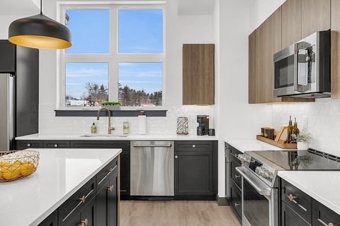 Condominium in Laconia NH 36 Vantage Point Drive #1 26.jpg