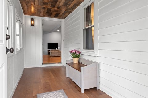 Single Family Residence in Salem NH 5 Field Avenue 6.jpg
