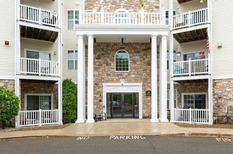 Condominium in Methuen MA 21 Hampshire Rd #201.jpg