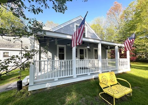 Single Family Residence in Sandown NH 133 Main Street.jpg