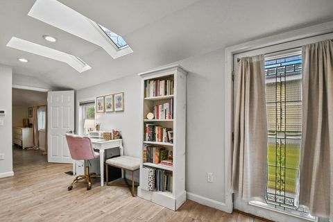 Single Family Residence in Salem NH 8 Hitty Road 8.jpg