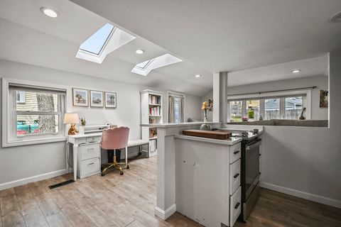 Single Family Residence in Salem NH 8 Hitty Road 9.jpg