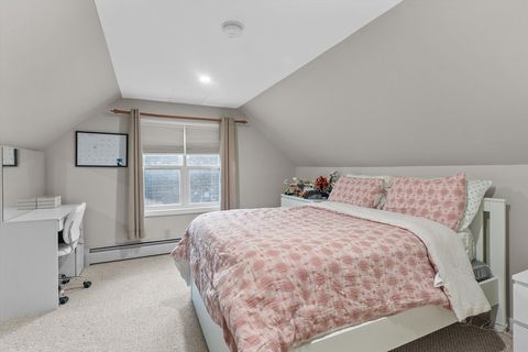Single Family Residence in Salem NH 9 Maclarnon Rd 30.jpg