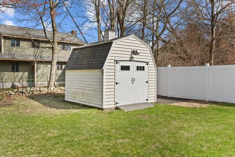 Single Family Residence in Salem NH 9 Maclarnon Rd 7.jpg