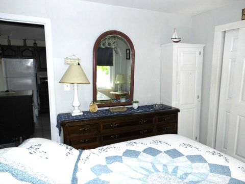 Single Family Residence in Salem NH 55 A Millville Cir 17.jpg