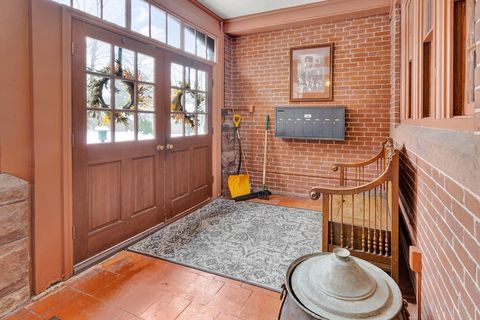 Condominium in Salem NH 80 Pond St #4 10.jpg