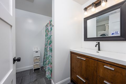 Single Family Residence in Hampstead NH 20 Bailey Shore 33.jpg