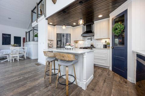 Single Family Residence in Hampstead NH 20 Bailey Shore 11.jpg