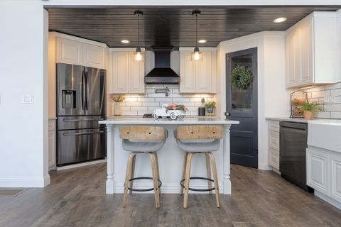 Single Family Residence in Hampstead NH 20 Bailey Shore 9.jpg