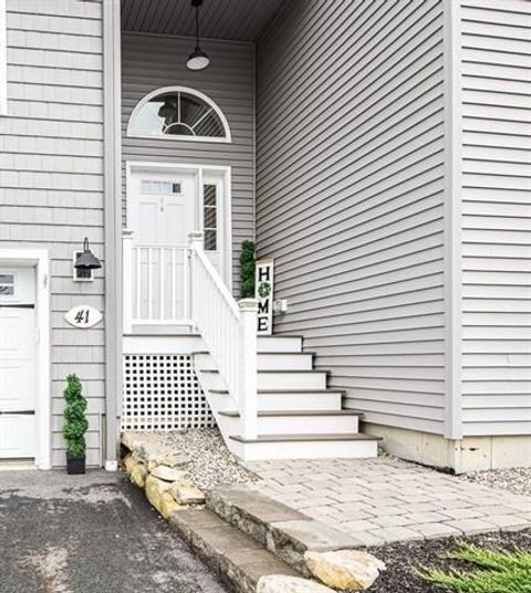 Condominium in Hampstead NH 41 Winchester #0.jpg
