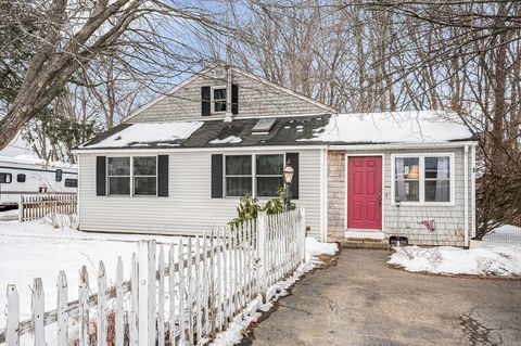 Single Family Residence in Seabrook NH 27 Boynton Ln.jpg