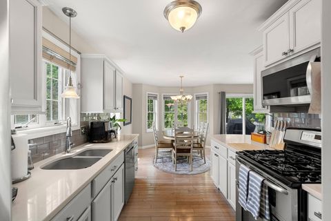 Single Family Residence in Nashua NH 100 Beauview Ave.jpg
