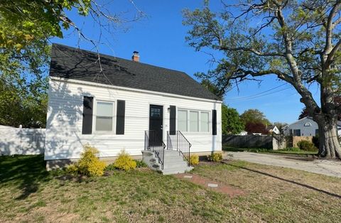 Single Family Residence in Goffstown NH 28 Higgins Street 19.jpg