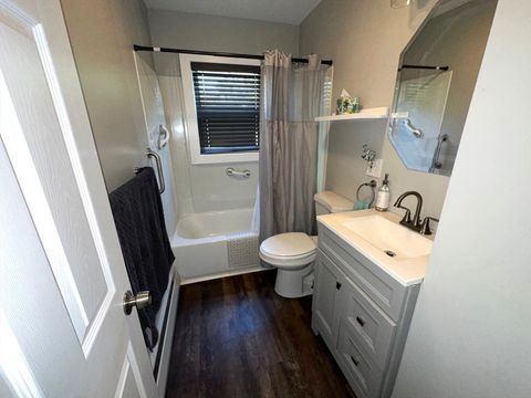 Single Family Residence in Goffstown NH 28 Higgins Street 6.jpg