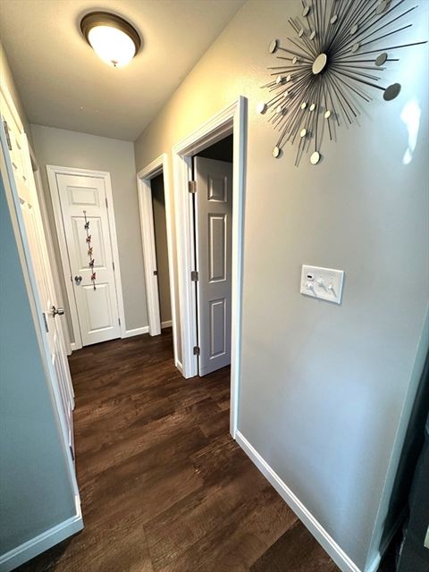 Single Family Residence in Goffstown NH 28 Higgins Street 4.jpg
