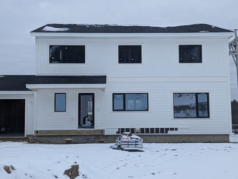 Duplex in Hudson NH 11 Windsor Lane.jpg