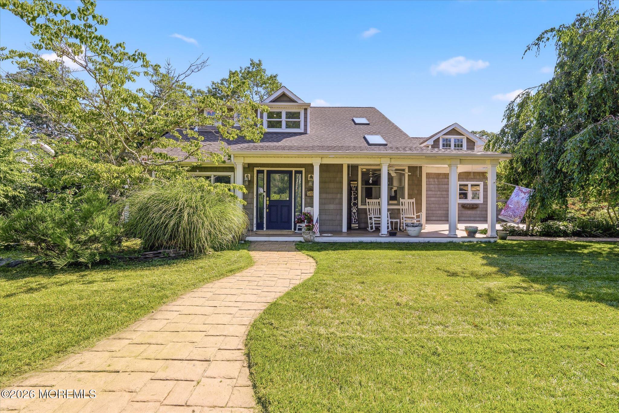 510 Lakeside Dr, Forked River, NJ 08731