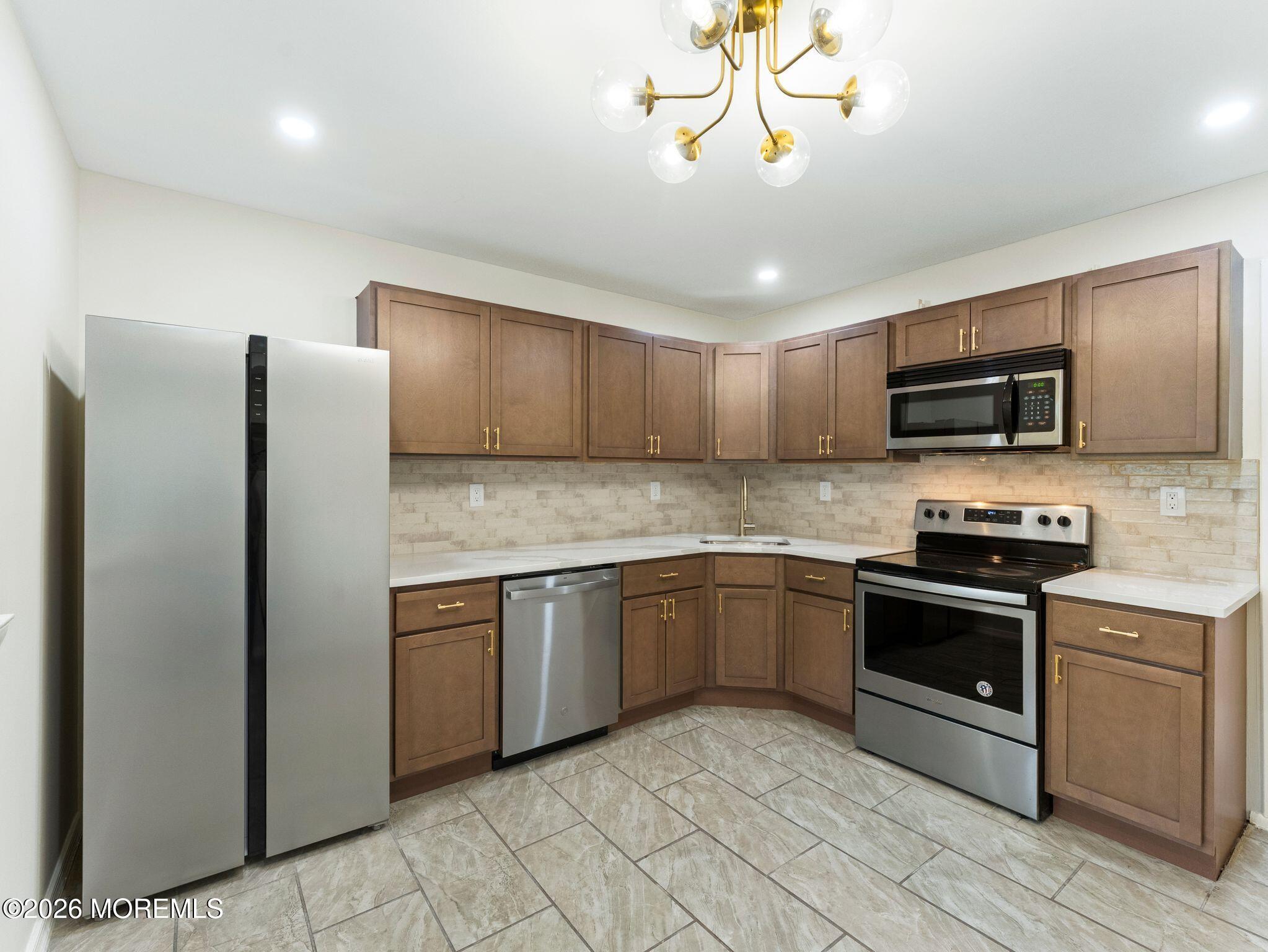 1102 Mason Run, Mine Hill, NJ 08021