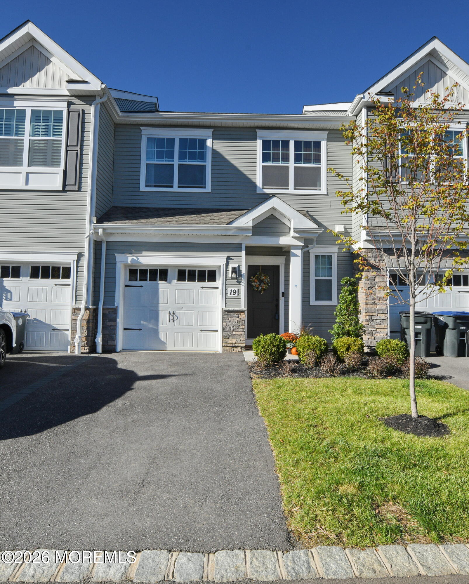 19 Coburgh Dr, Wall, NJ 07753 photo