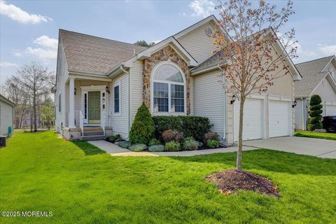 Single Family Residence in Jackson NJ 14 Congressional Road.jpg
