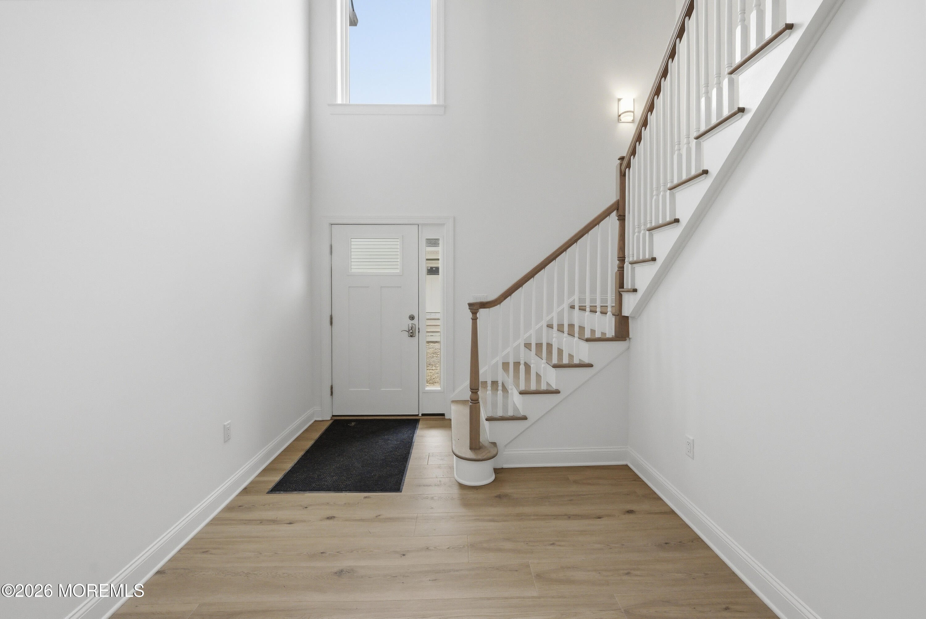 10 Remington Ct, Farmingdale, NJ 07727 photo