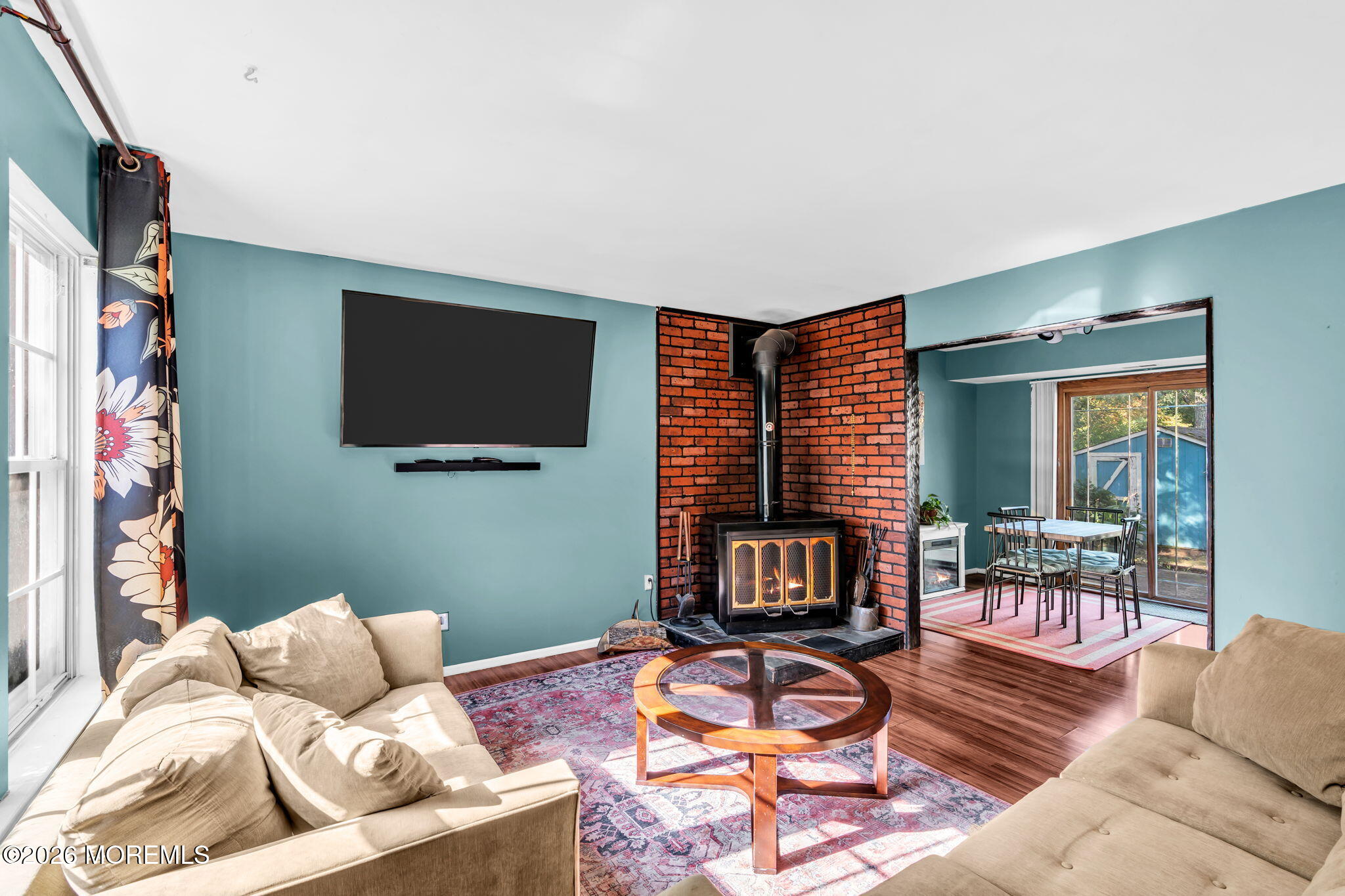 6 Riverwood Ct, Toms River, NJ 08757 photo