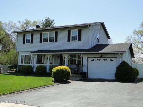 Single Family Residence in Jackson NJ 31 Vermont Avenue.jpg