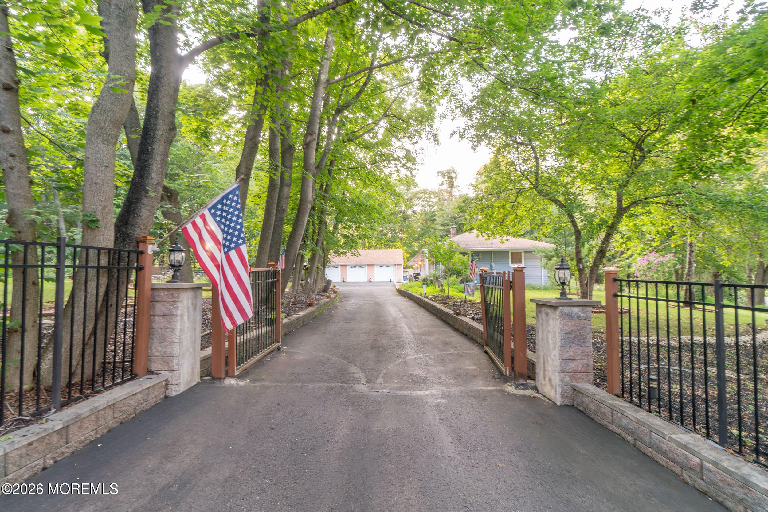 2 Agress Rd, Millstone, NJ 08535