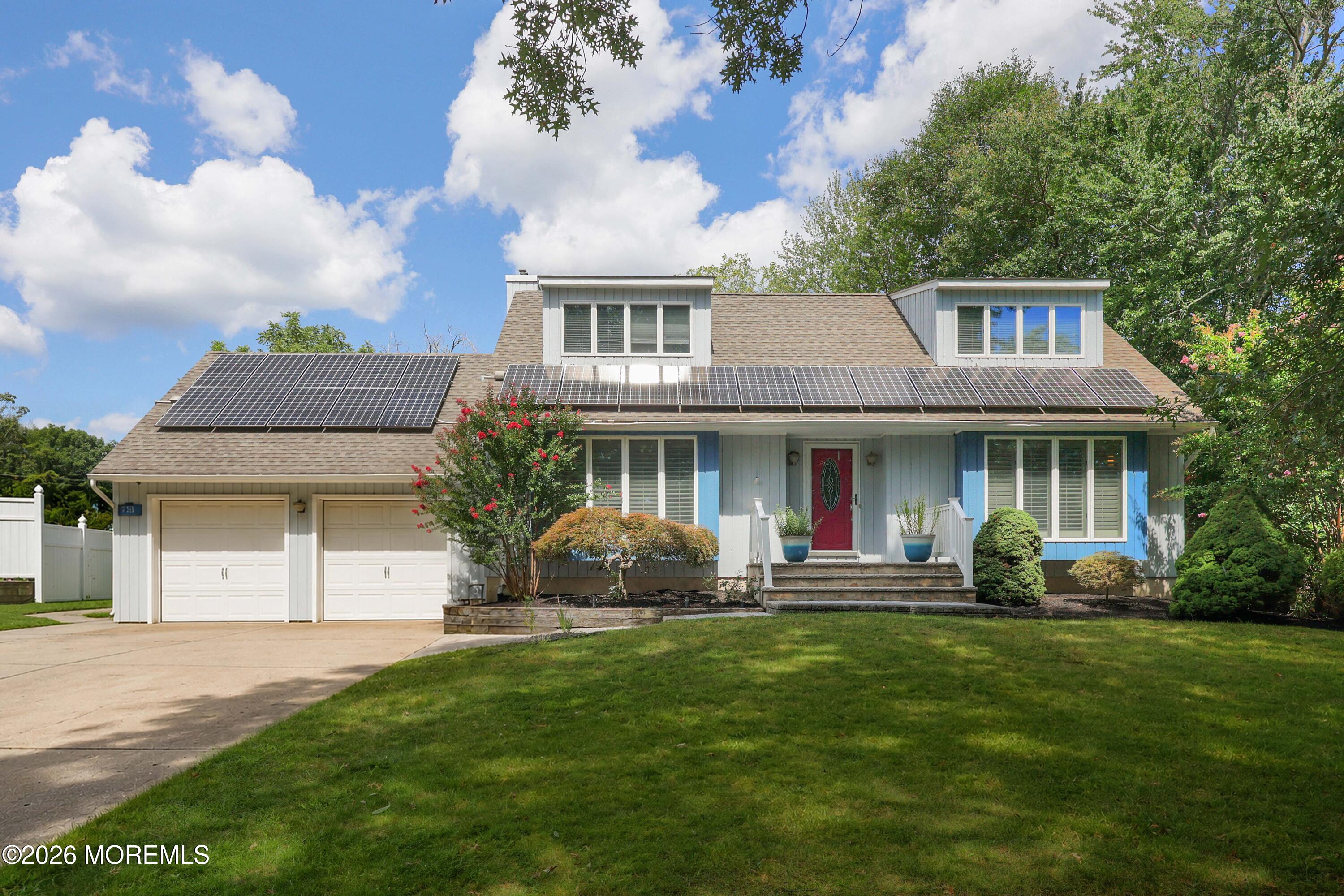 731 Mccormick Dr, Toms River, NJ 08753