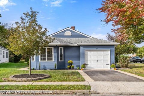 Single Family Residence in Toms River NJ 41 Stockport Drive.jpg