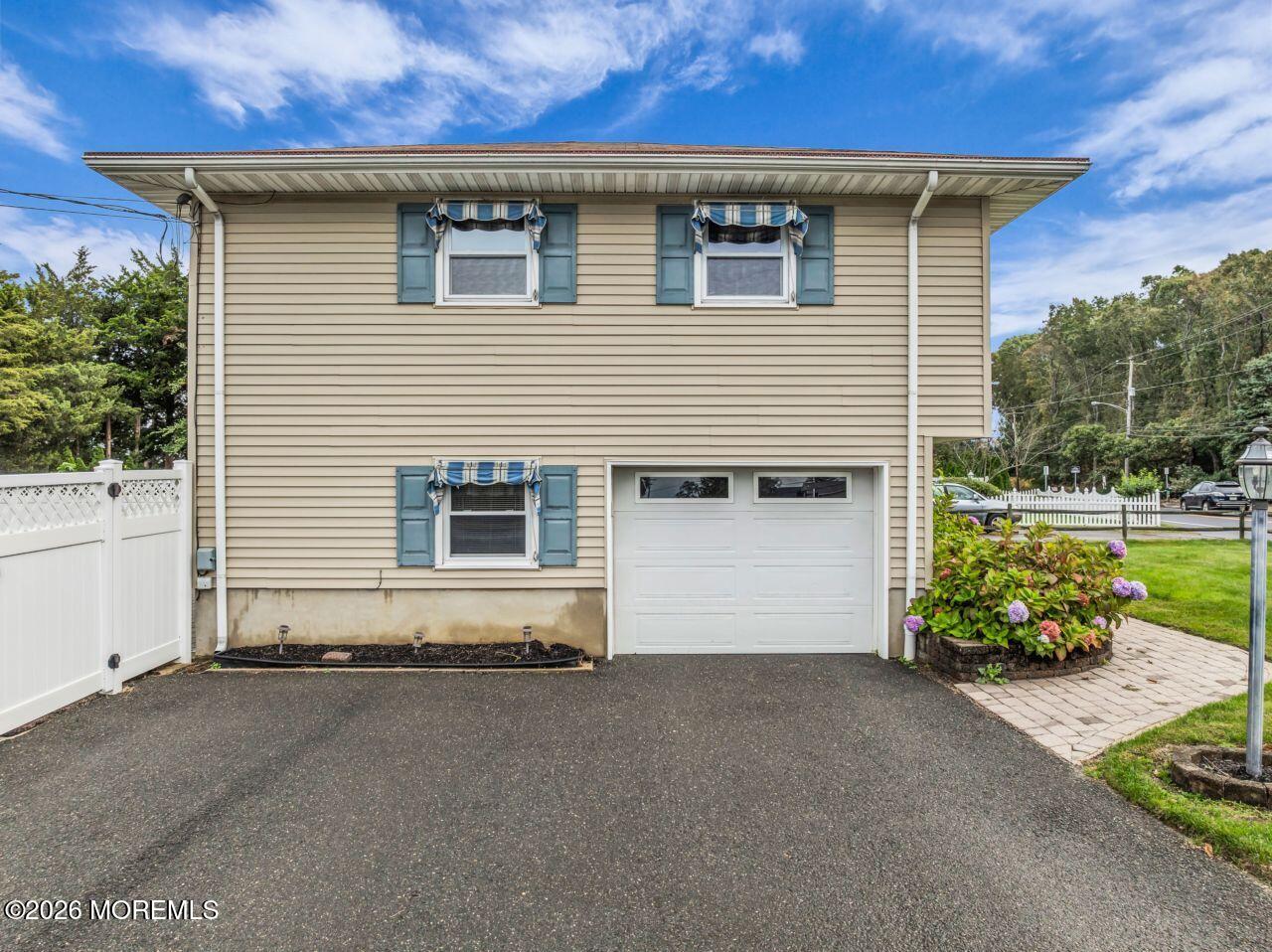 98 Princeton Ave, Brick, NJ 08724 photo