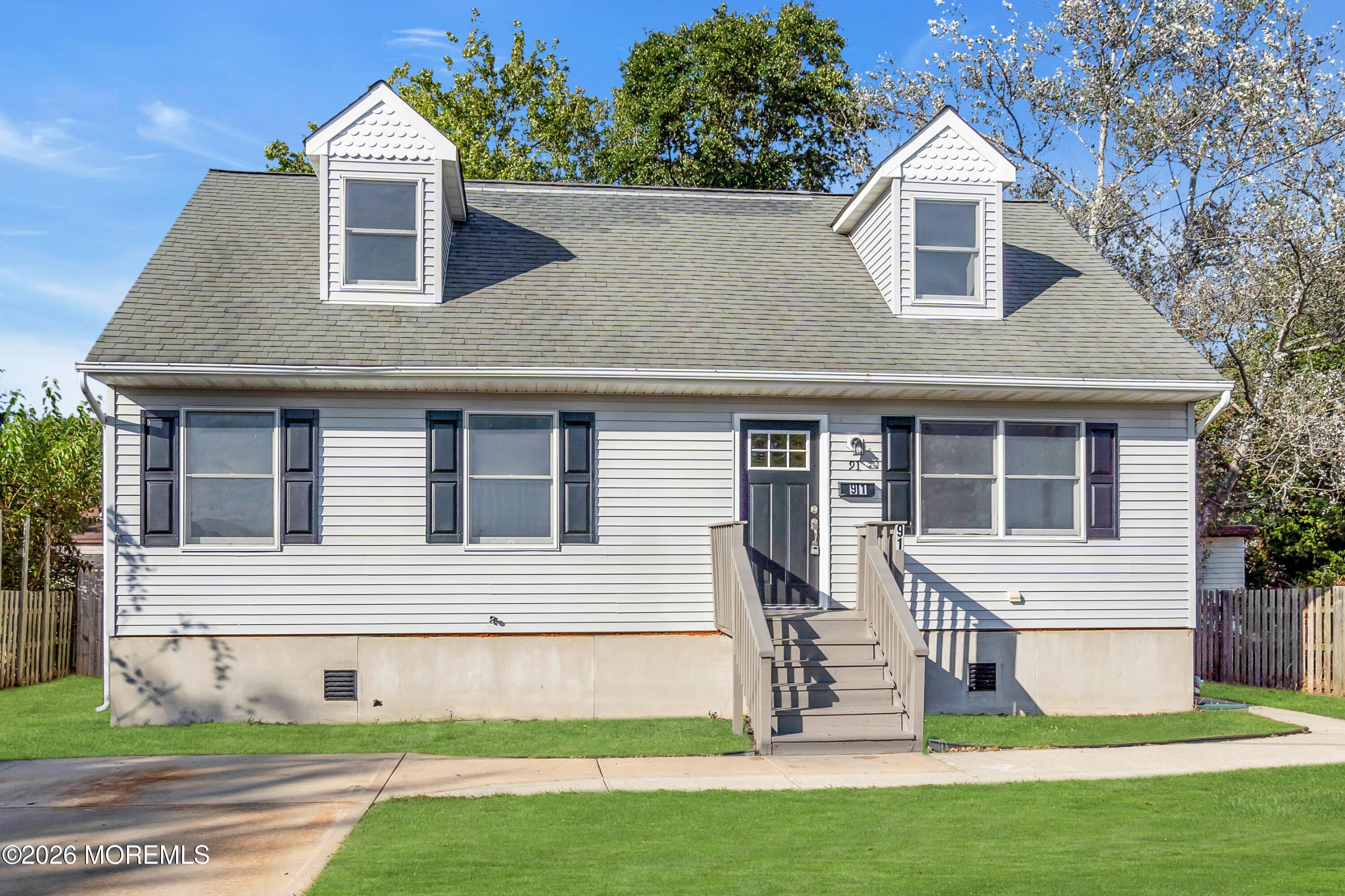 91 Adriatic Ave, Waretown, NJ 08758 photo