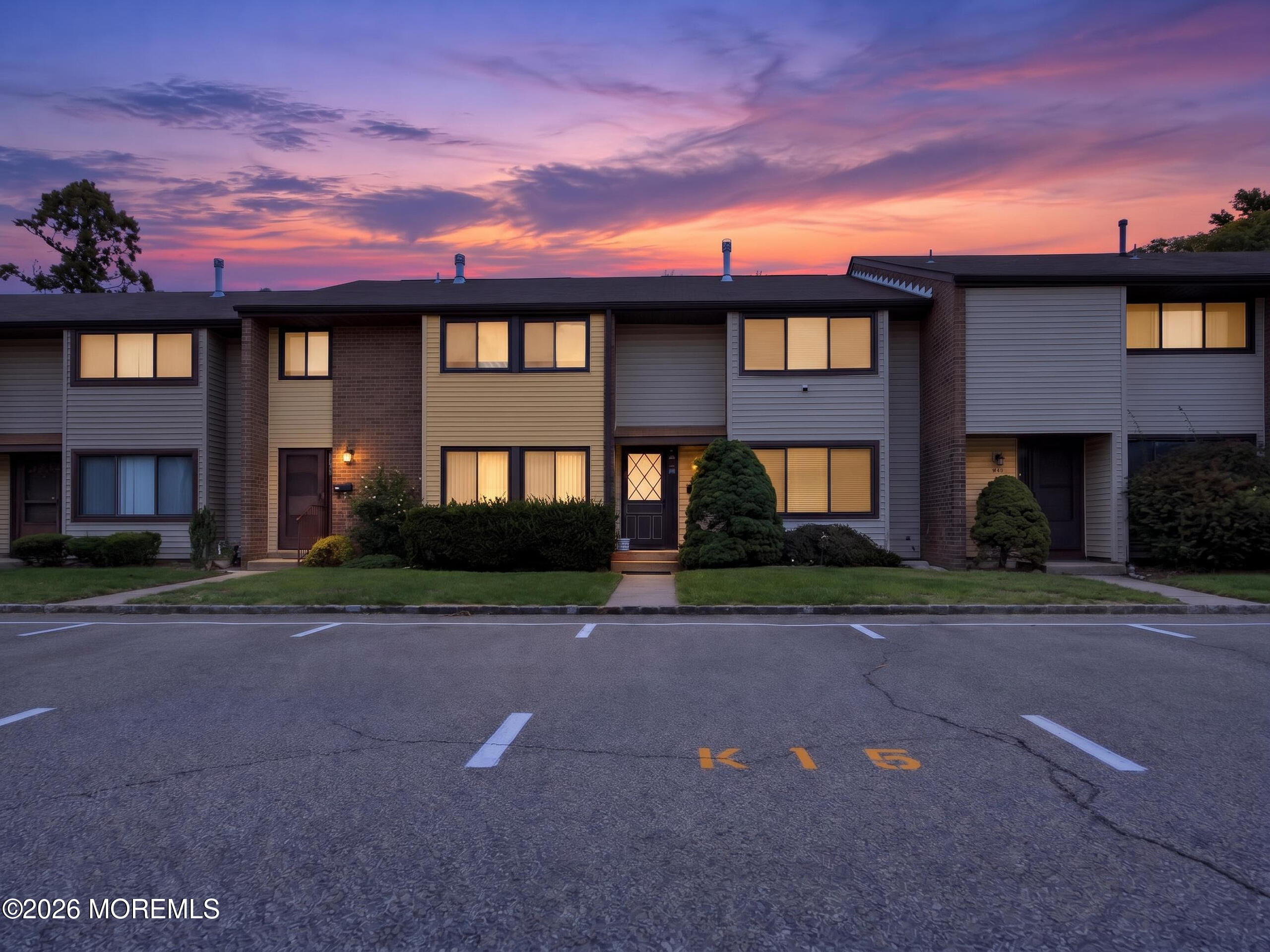416 Kellington Dr, East Windsor, NJ 08520