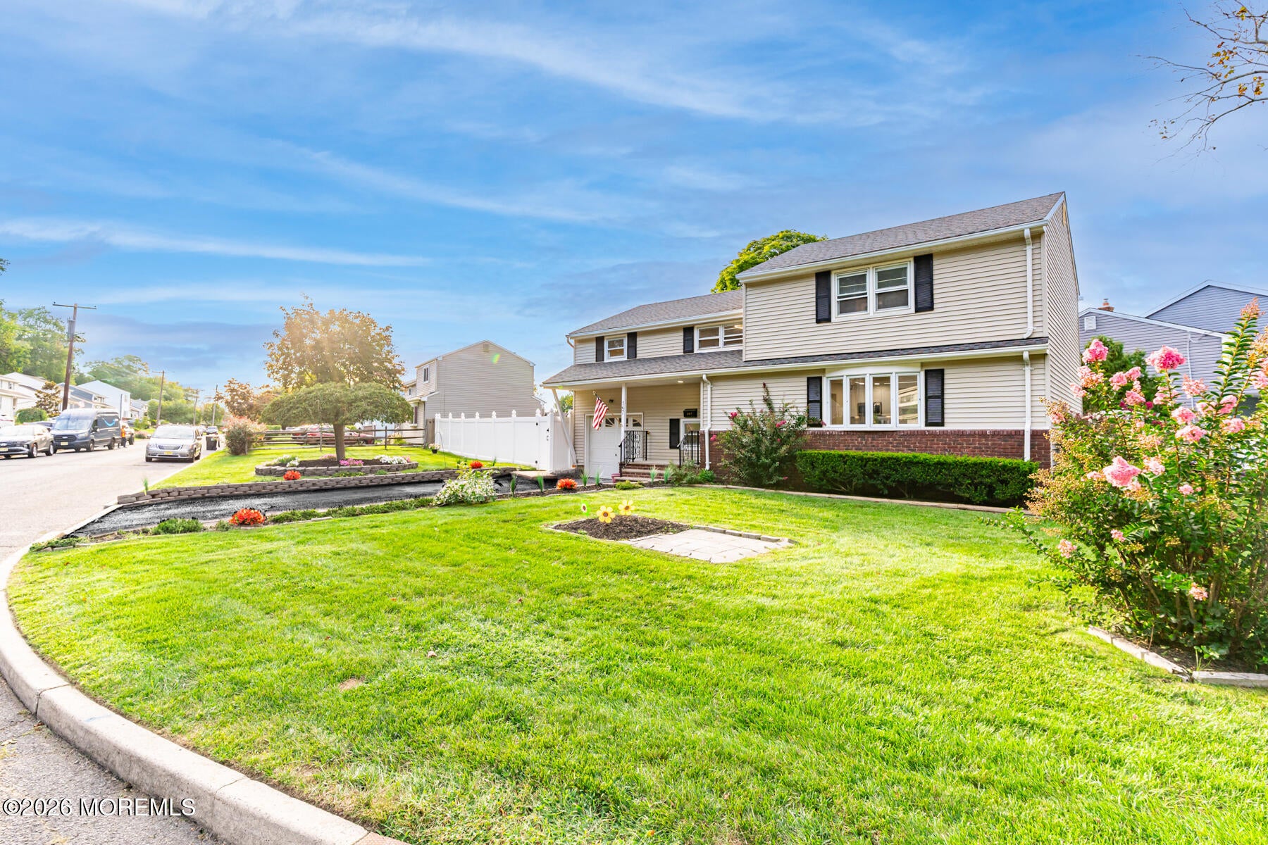 167 Crestview Dr, Middletown, NJ 07748 photo