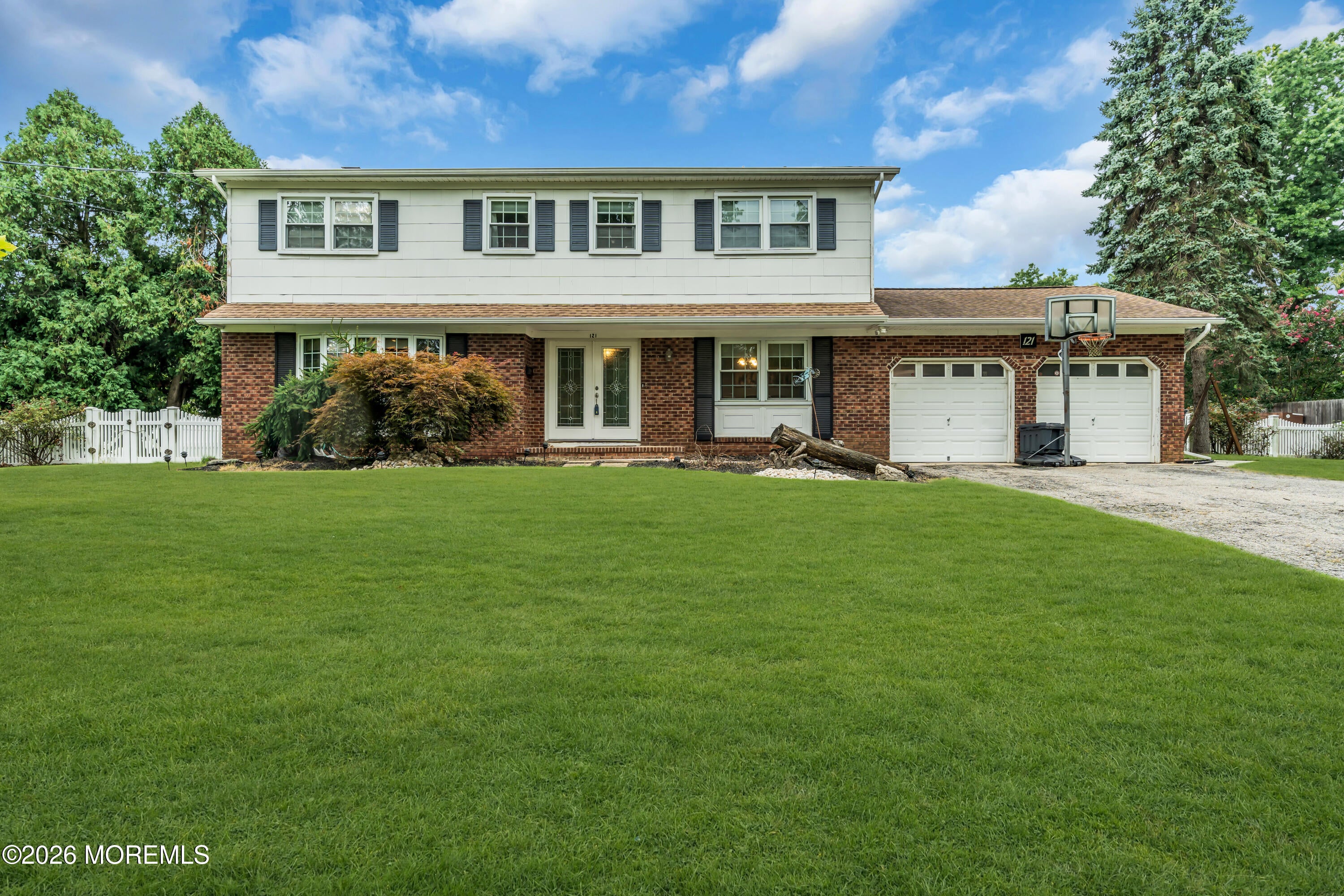 121 Bar Harbor Rd, Freehold, NJ 07728