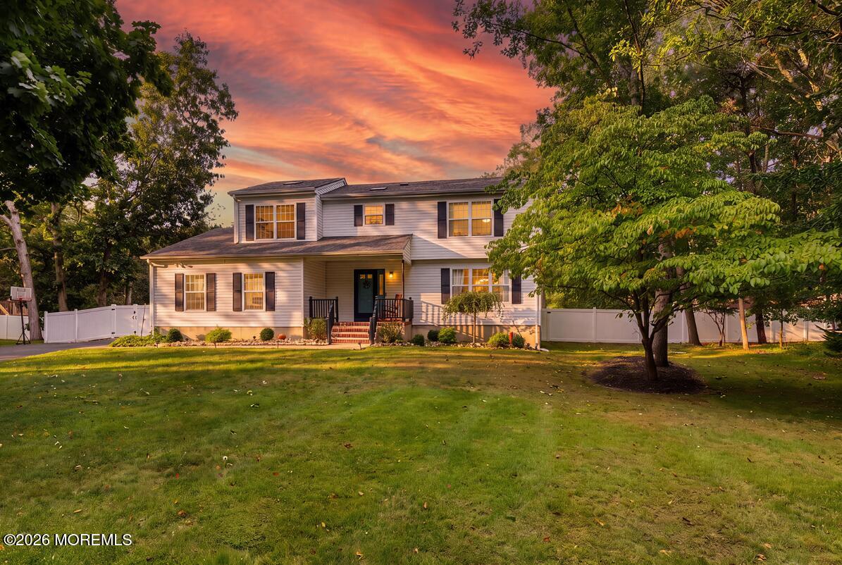 1 Mirta Ct, Jackson, NJ 08527