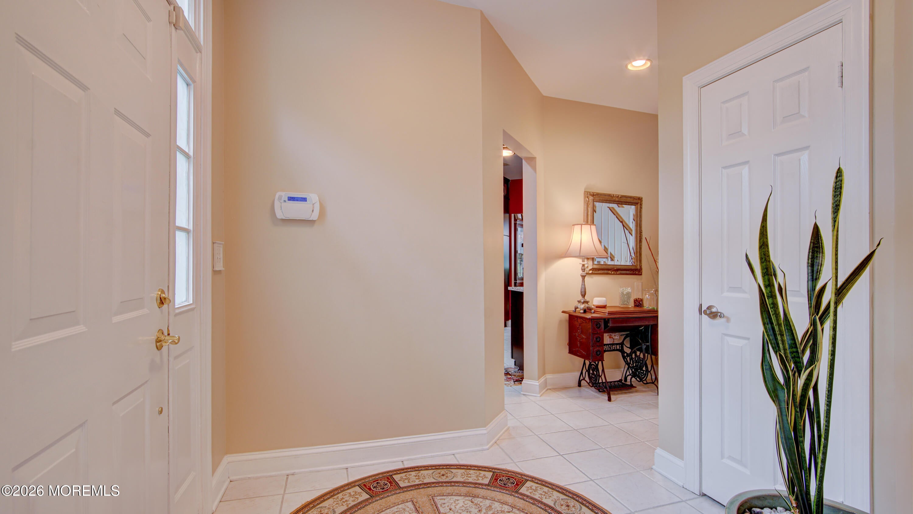 194 Shinnecock Dr, Manalapan, NJ 07726 photo