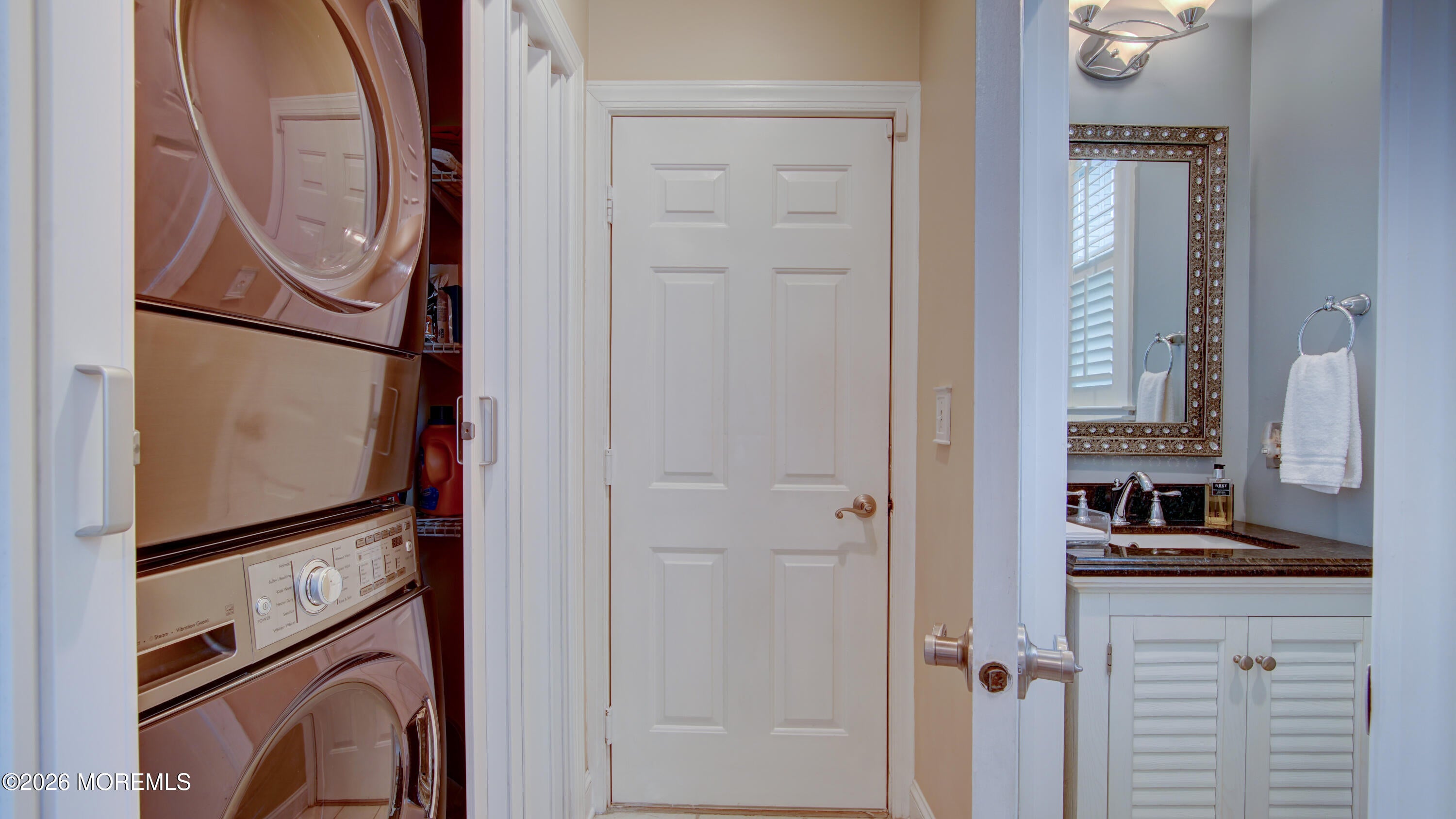 194 Shinnecock Dr, Manalapan, NJ 07726 photo