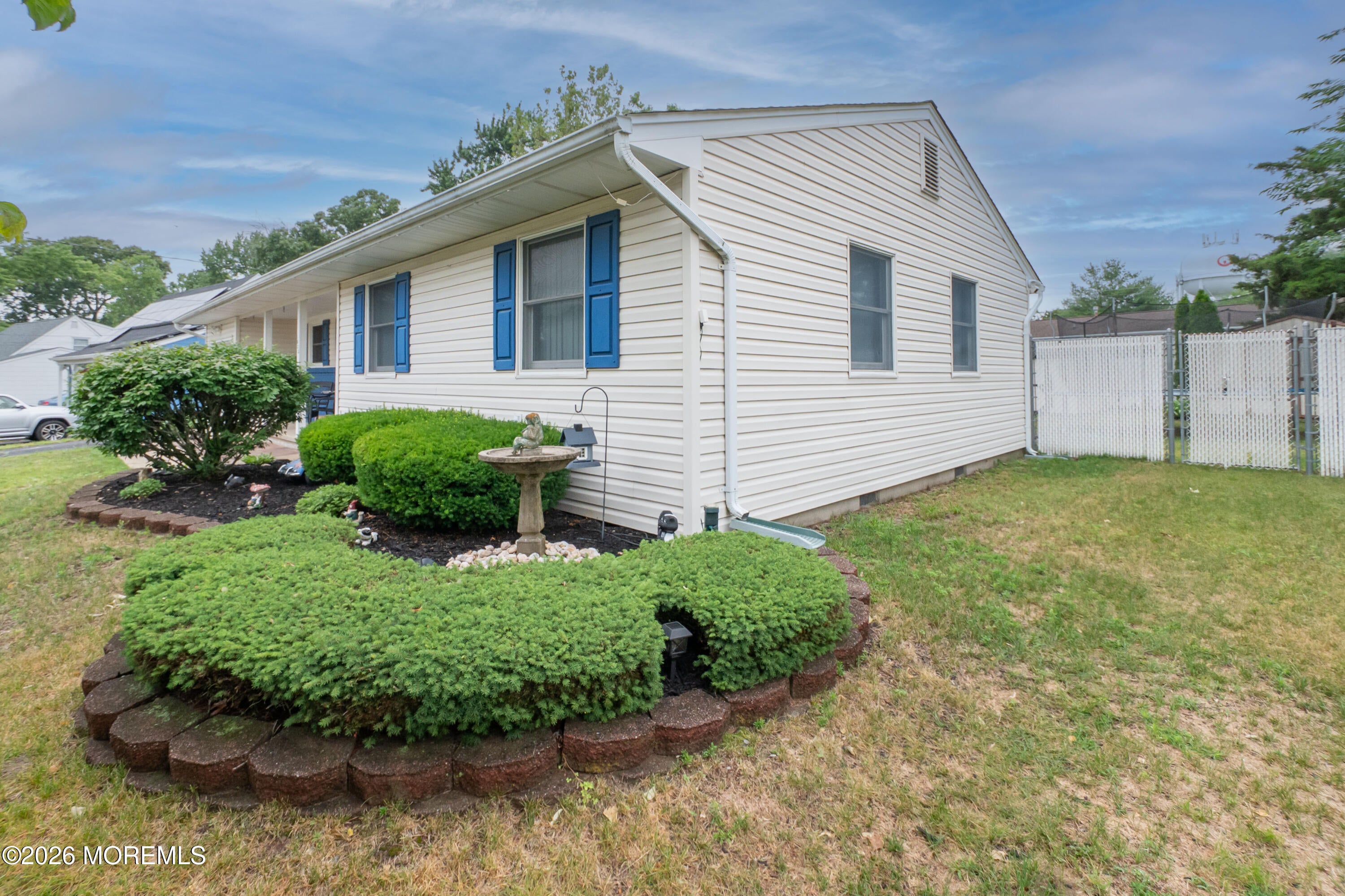 1035 Valley Stream Rd, Toms River, NJ 08753 photo