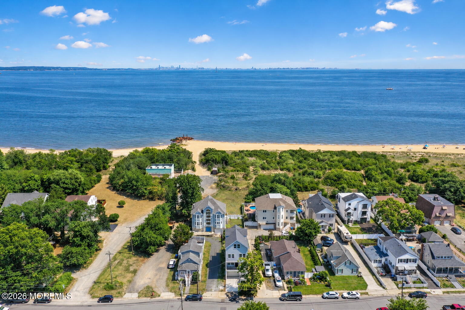 95 Seabreeze Ave, Middletown, NJ 07748