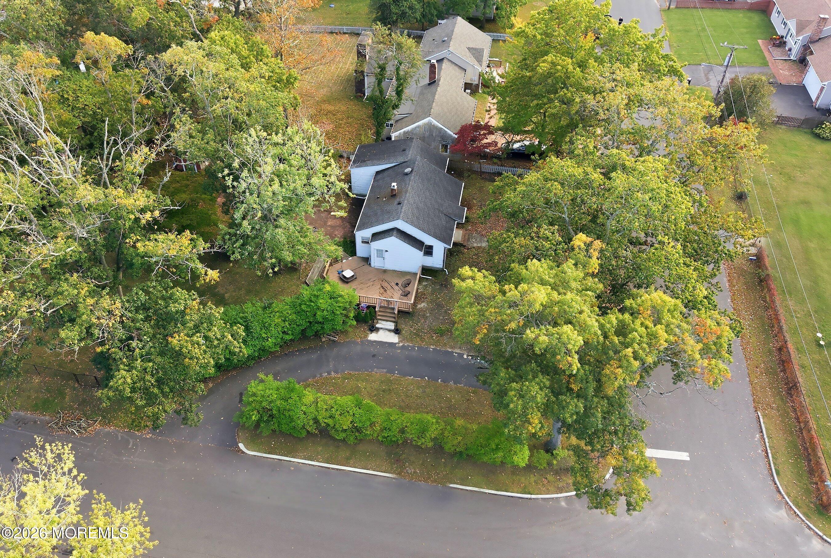 34 Hemlock Rd, Howell, NJ 07731 photo