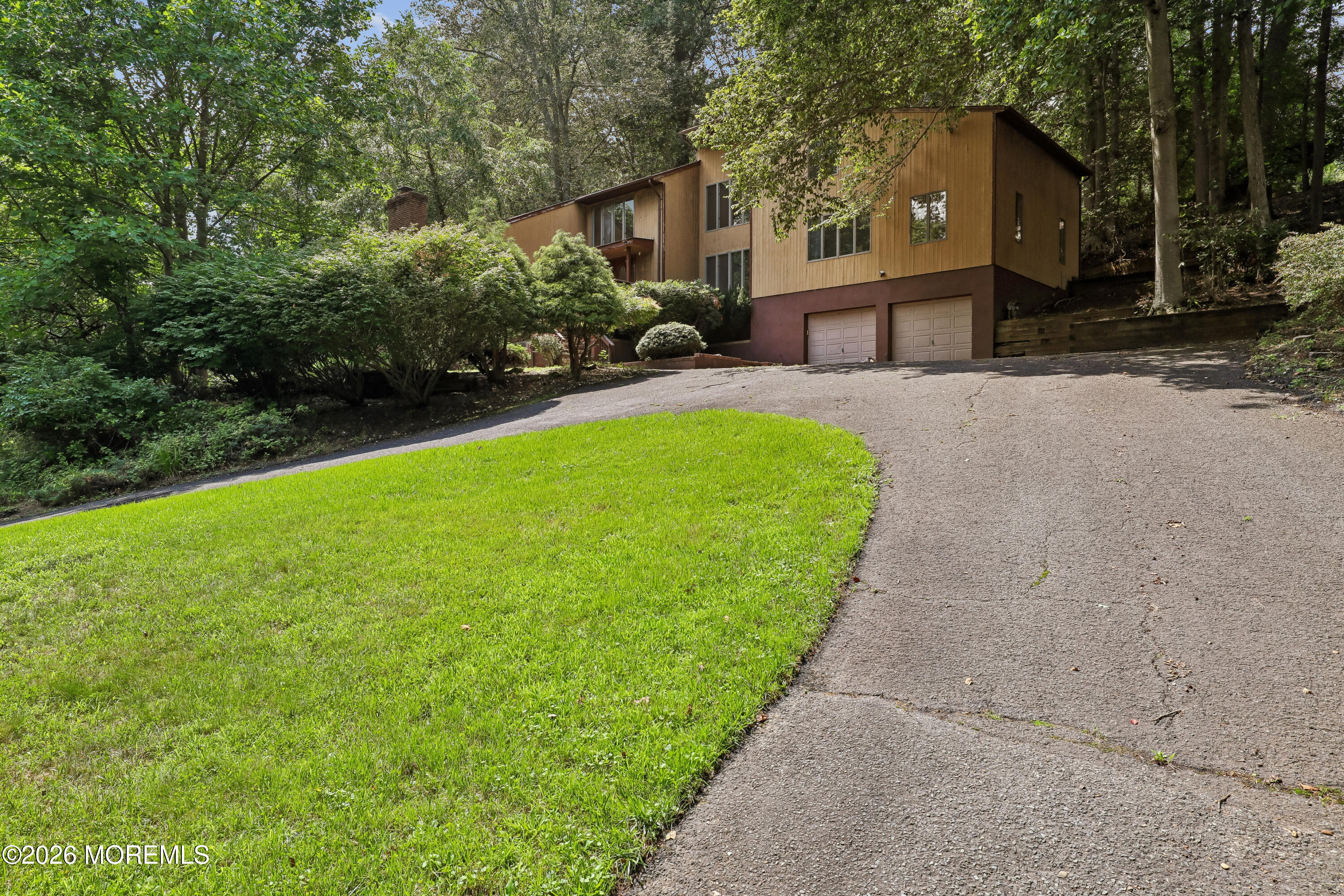 23 Ashley Dr, Holmdel, NJ 07733