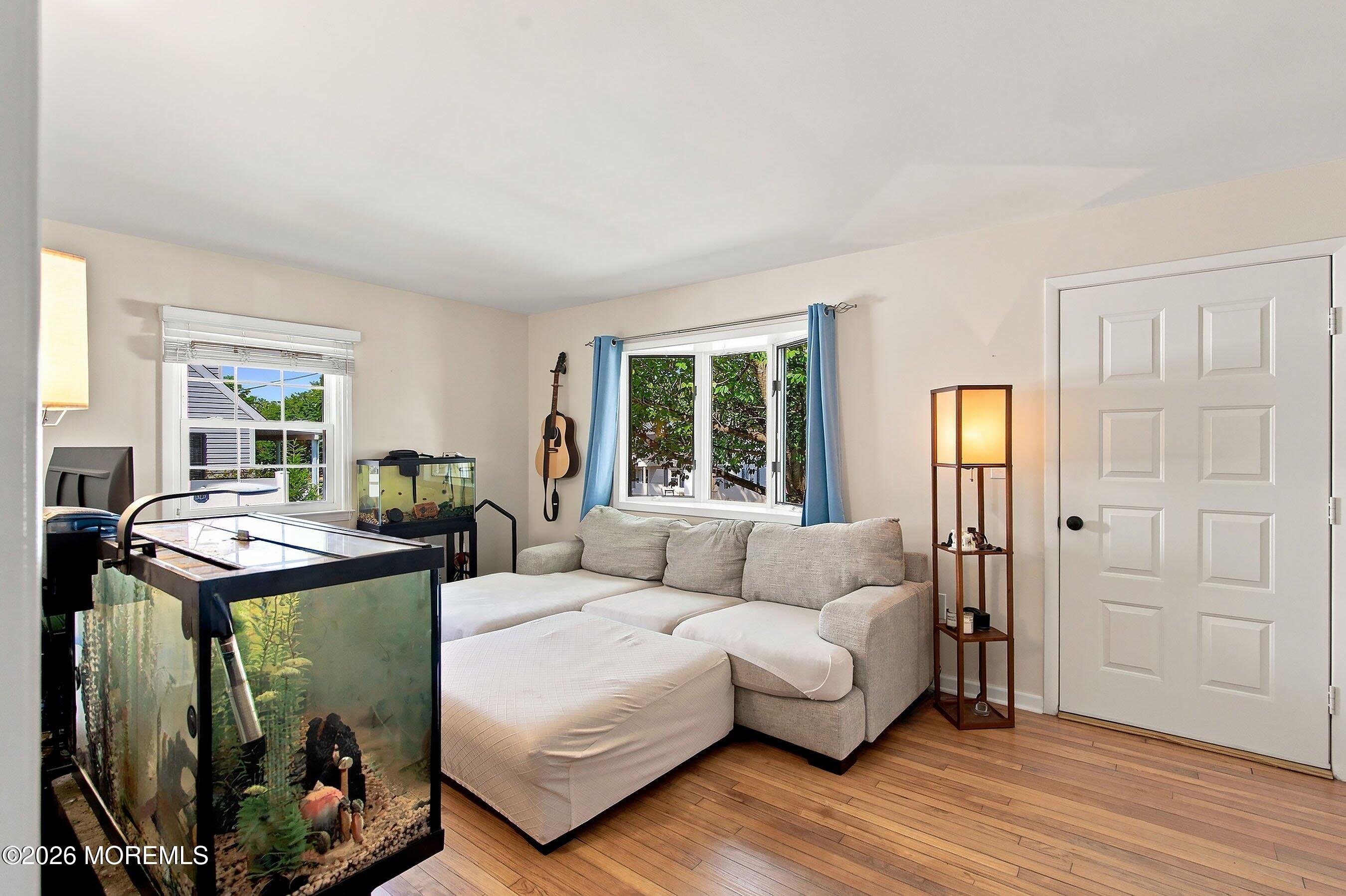 122 9th St, Belford, NJ 07718 photo